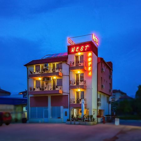 Hotel West Благоэвгард Экстерьер фото