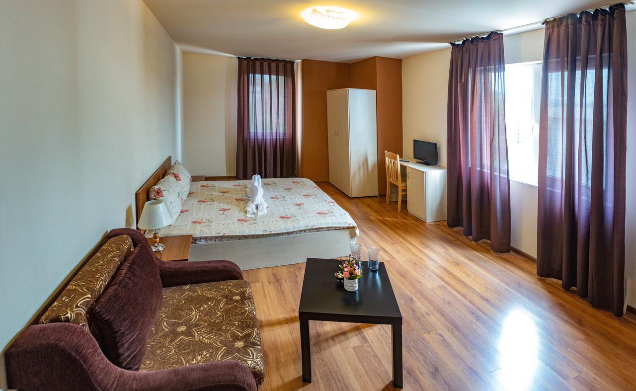 Hotel West Благоэвгард Экстерьер фото