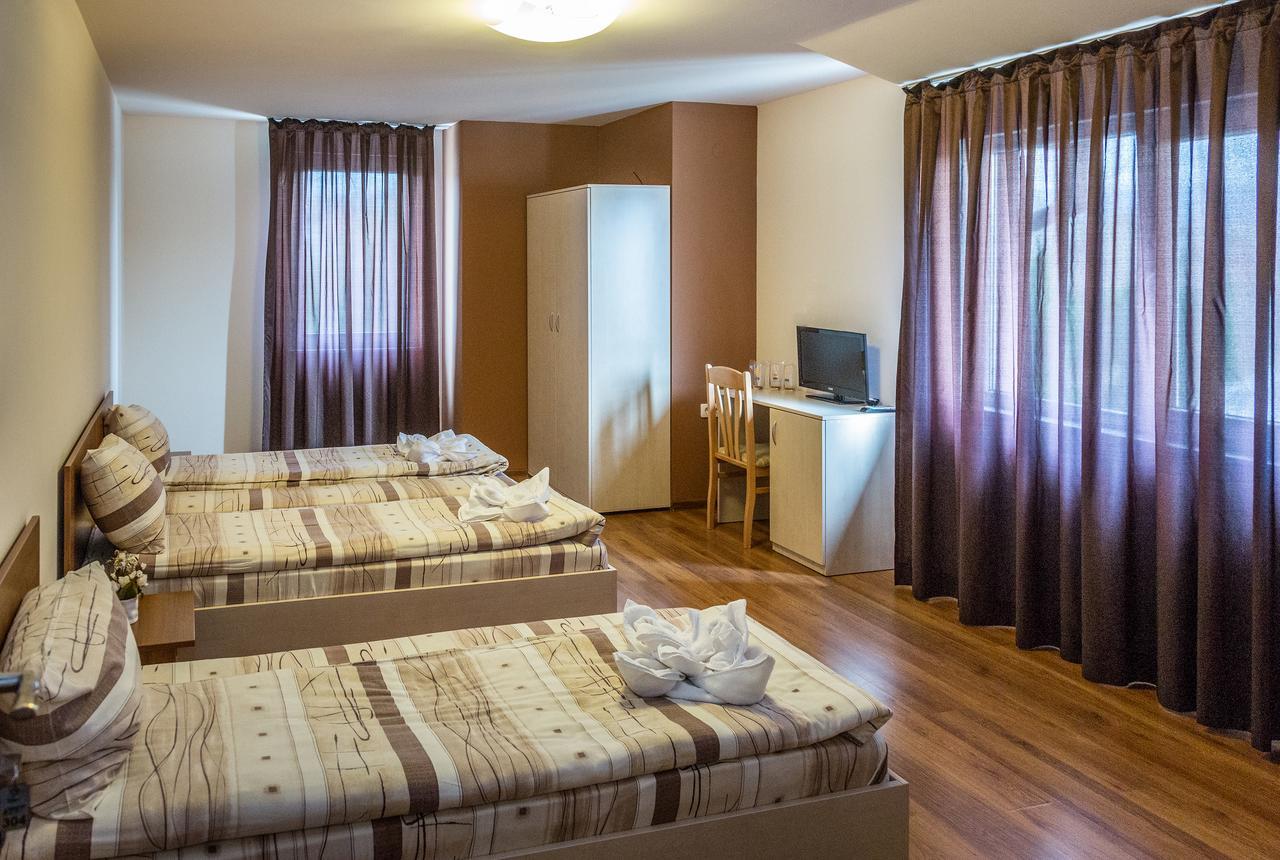 Hotel West Благоэвгард Экстерьер фото